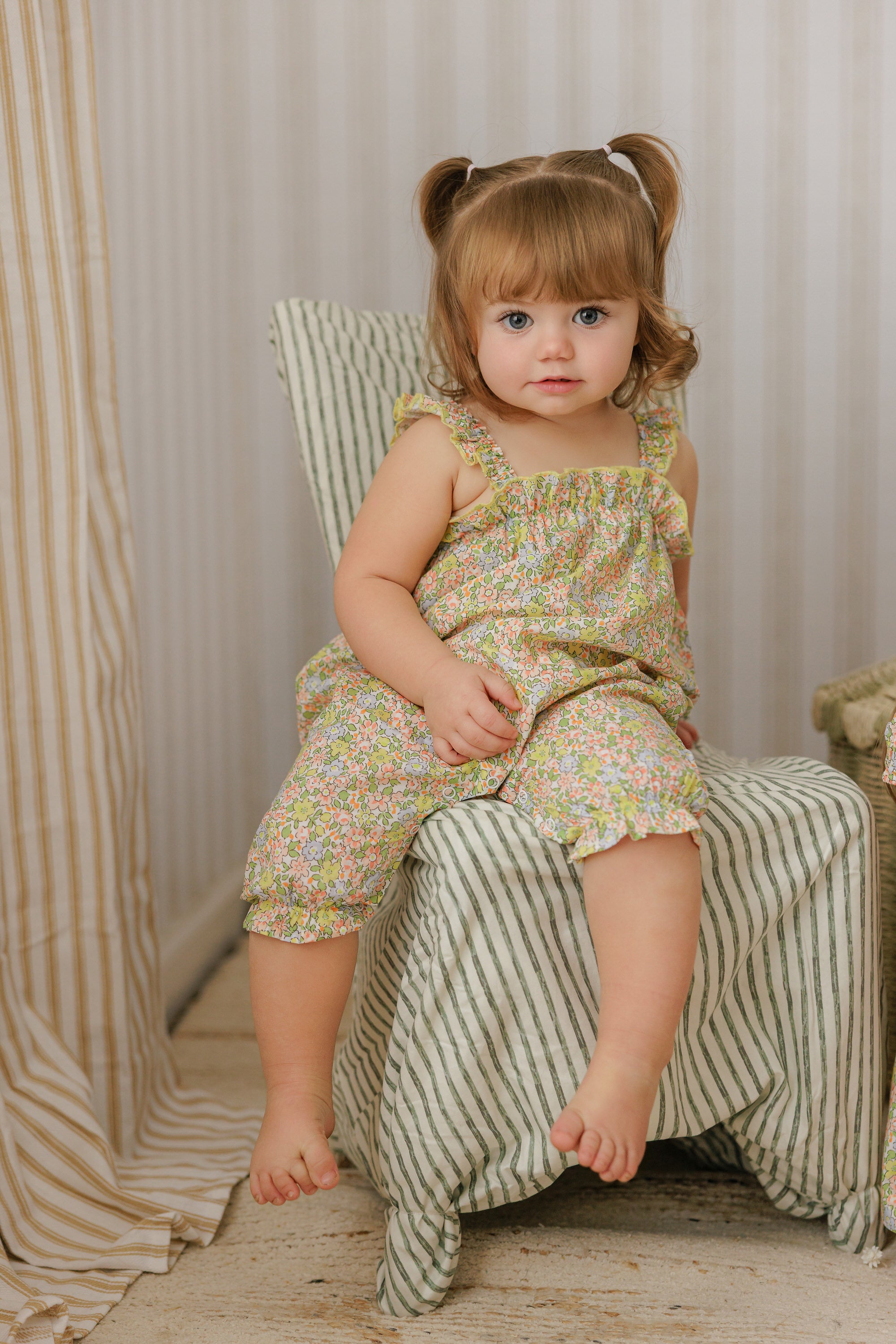 FLORAL FRILL EGDE ROMPER