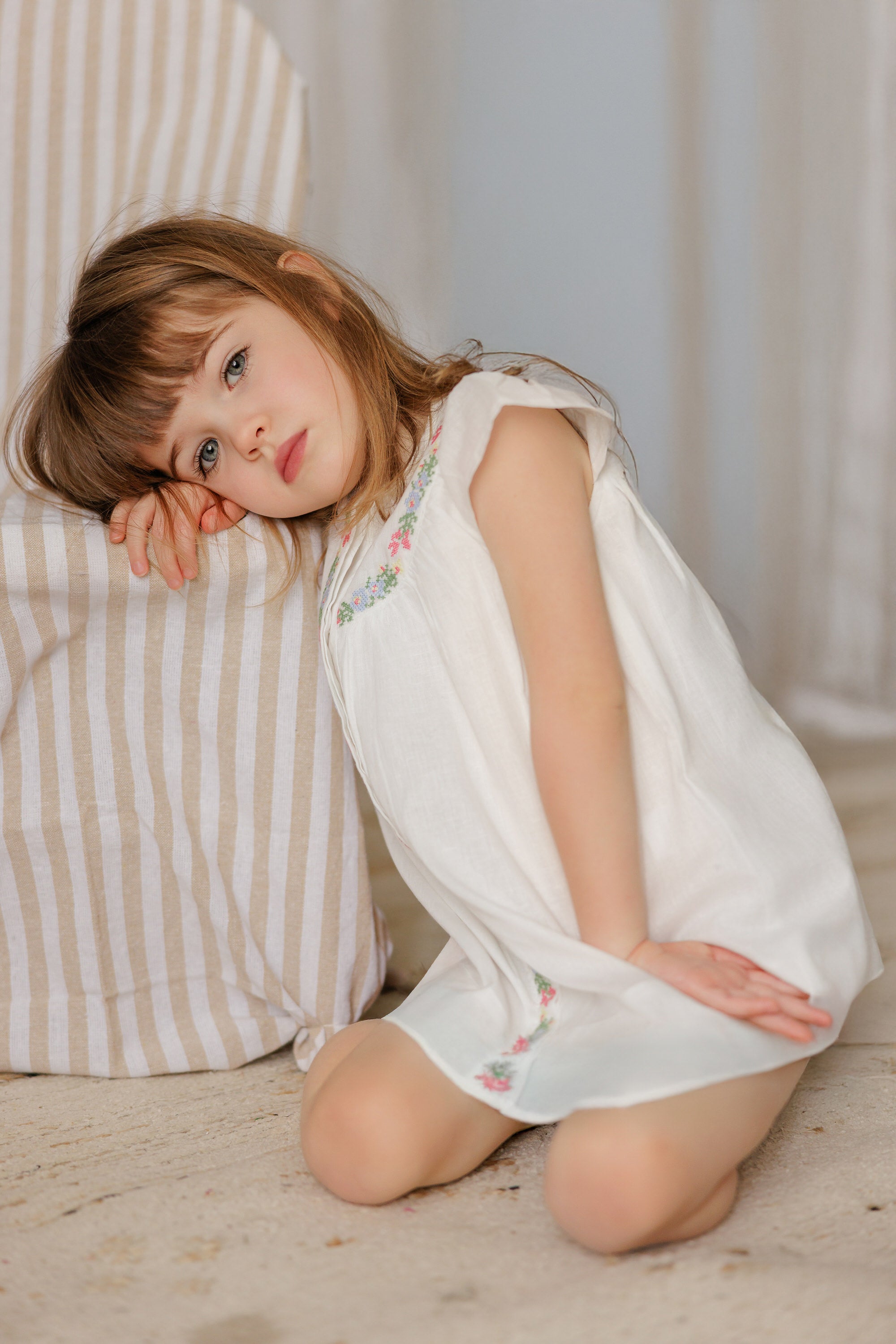 CROSSED STITCHED EMBROIDERED LINEN DRESS