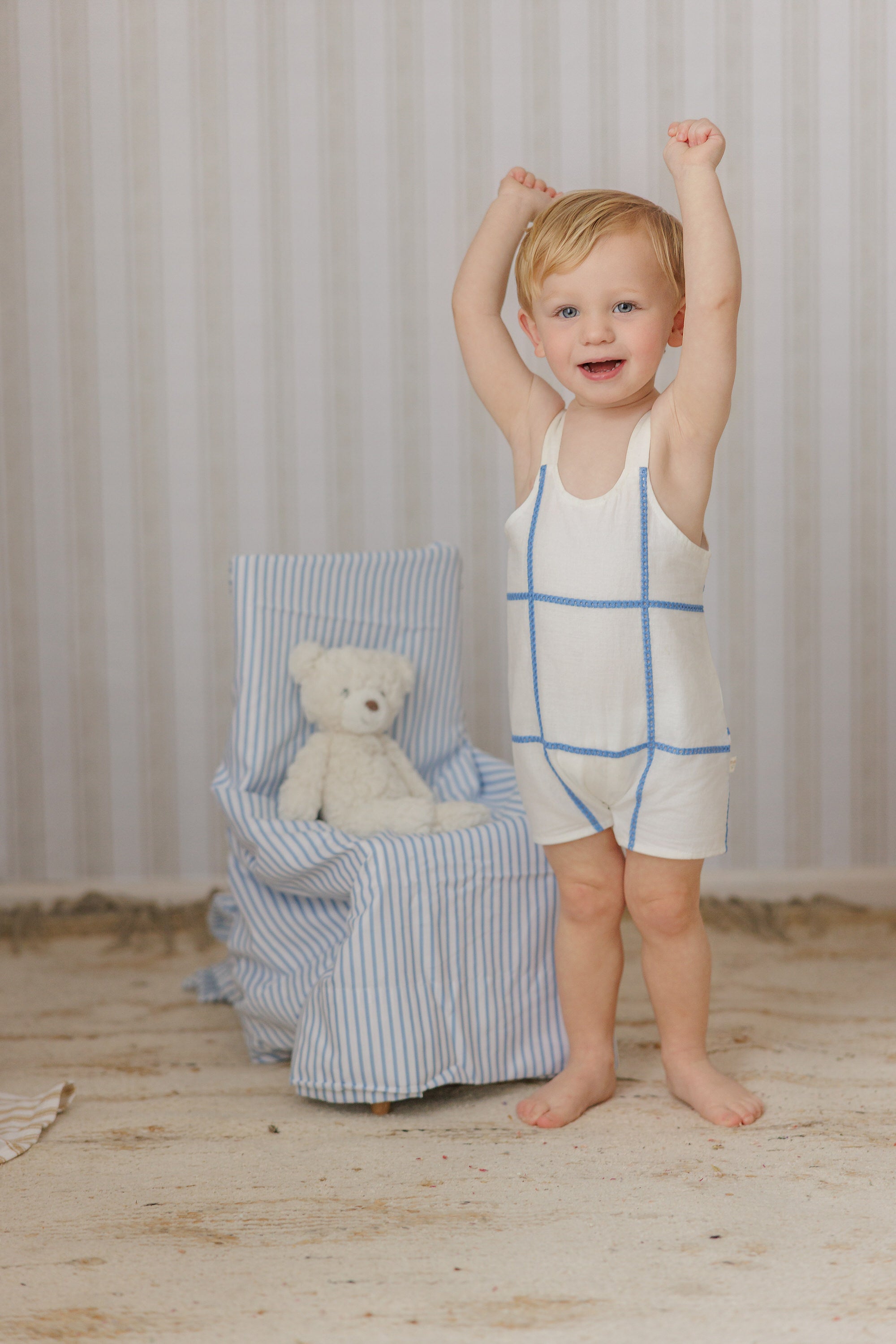 PLAID EMROIDERED DETAIL ROMPER