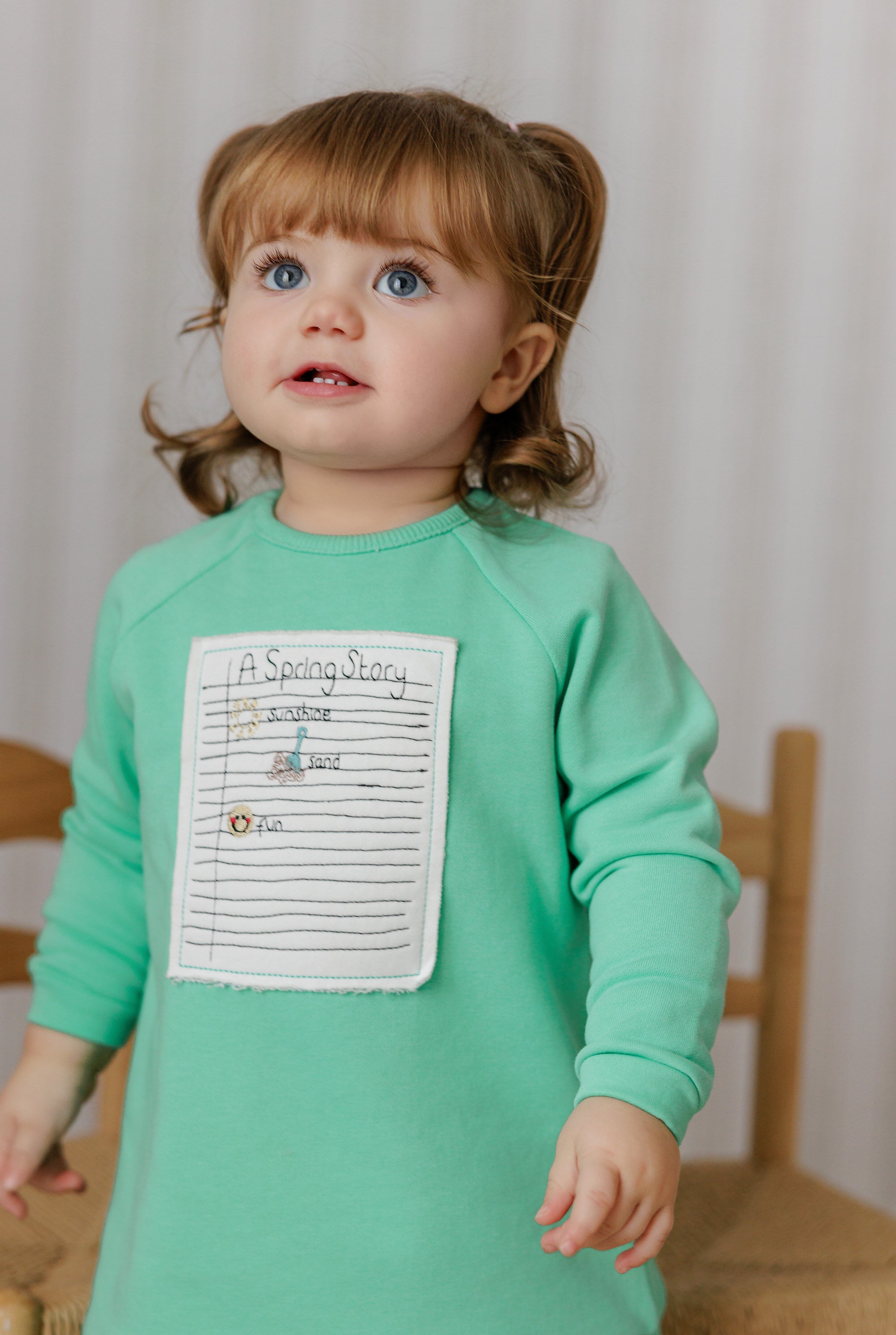 SPRING APPLIQUE SWEATDRESS